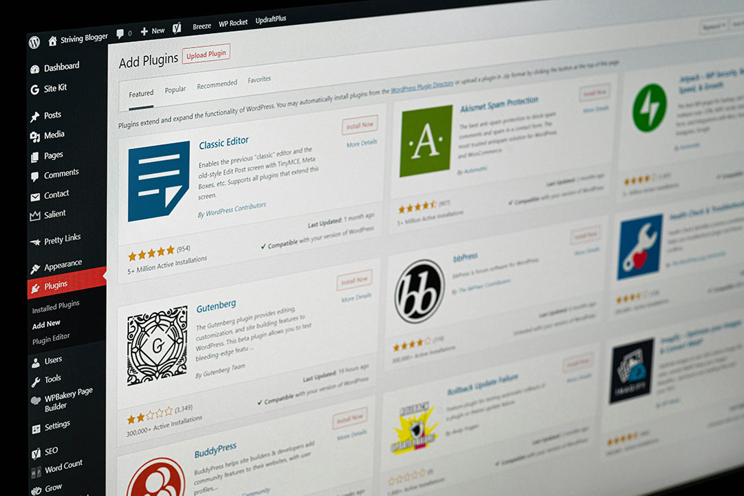 Sampul WordPress di Era AI: Masih Relevankah untuk Website Profesional?